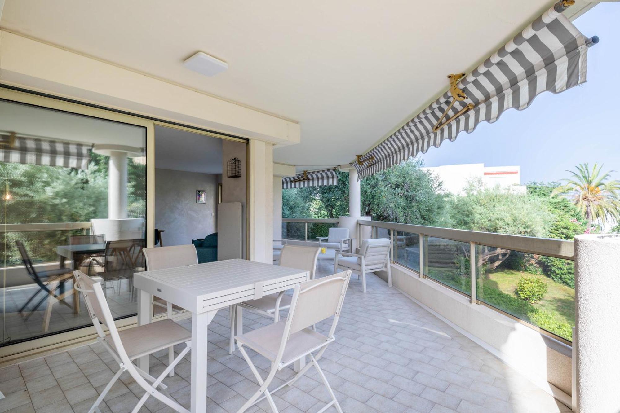 Апартаменты Tanit Piscine, 6 Couchages, Parking Антиб Экстерьер фото